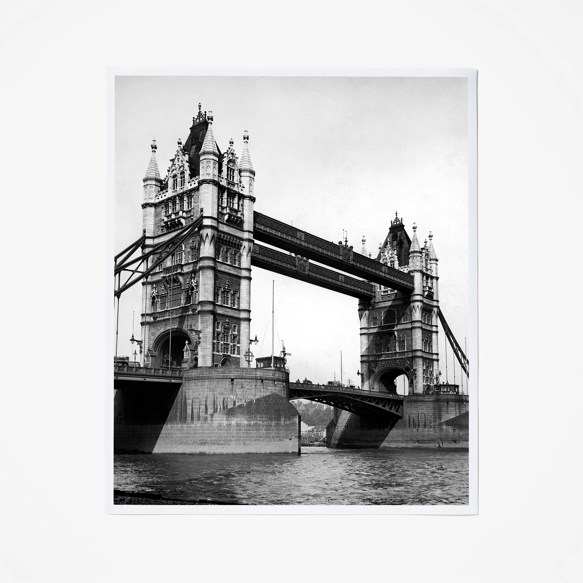 5761-london-tower-bridge-1.webp London Tower Bridge