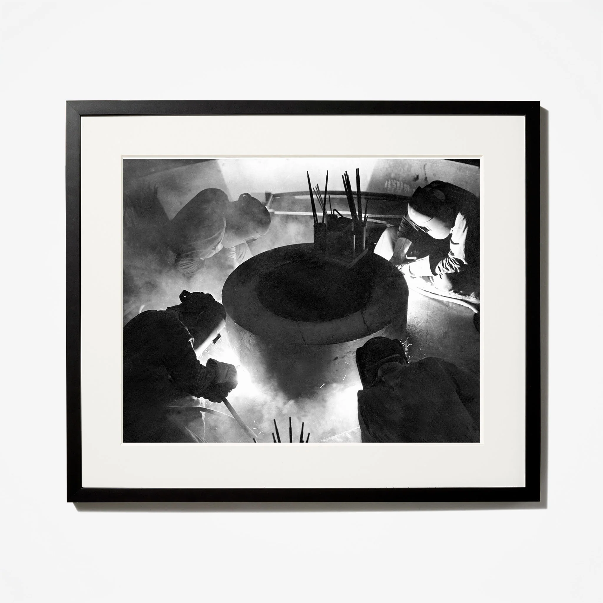 9537-wartime-welders-2.webp Wartime Welders